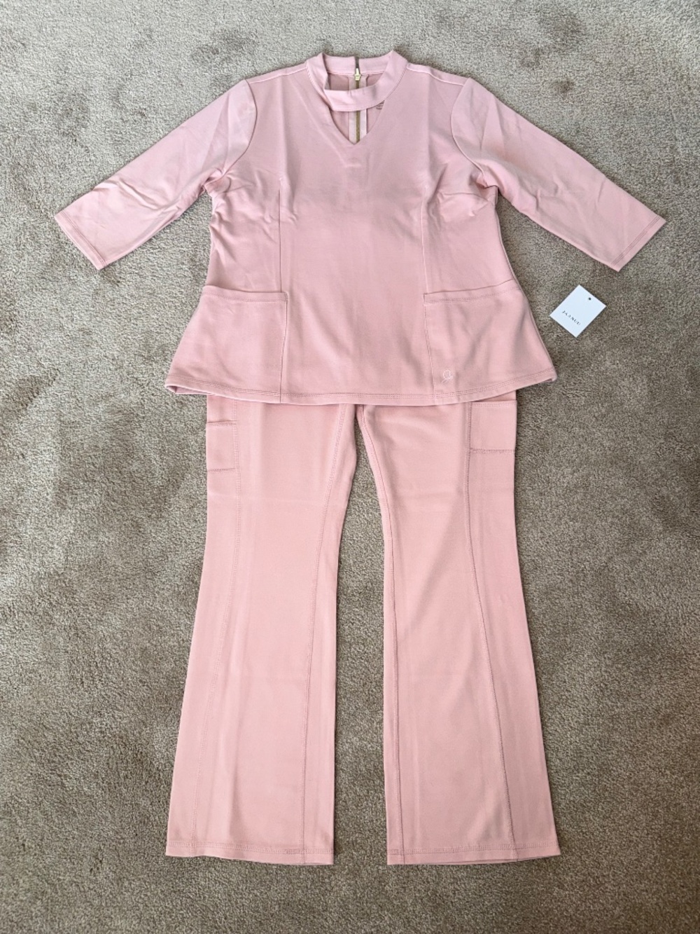 NWT Jaanuu Ponte Collection Blush Pink Choker Neck Scrub Set Flare Pants Women’s - Picture 4 of 16